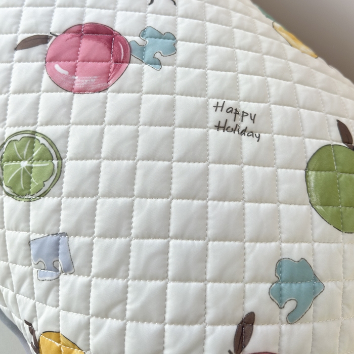 91家纺网 家纺一手货源 找家纺 爱港家纺 2025新款凉感丝双人长枕巾 夏季情侣枕头巾 绑带长枕巾 水果汇 120*48