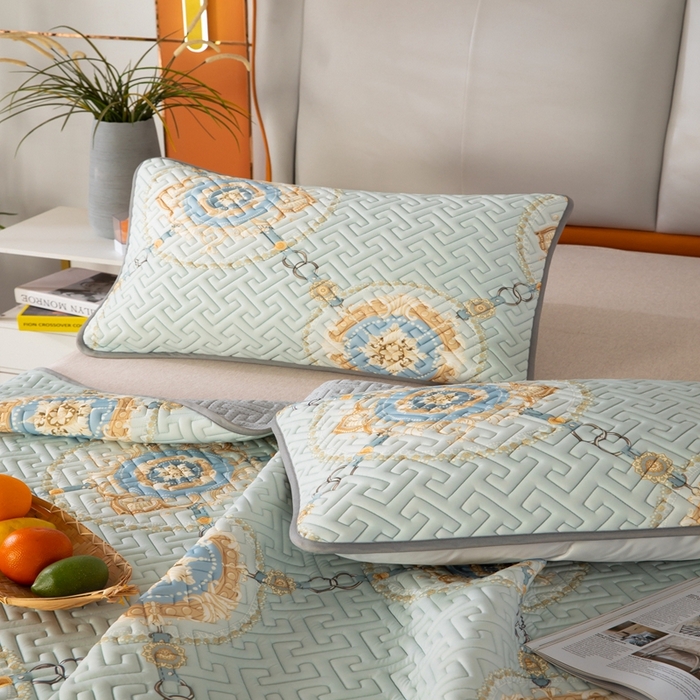 91家纺网 家纺一手货源 找家纺 美丽折2025夏季新品高端加厚全冰丝生物基乳胶凉席三件套 水洗天然乳胶凉席 富贵华庭绿