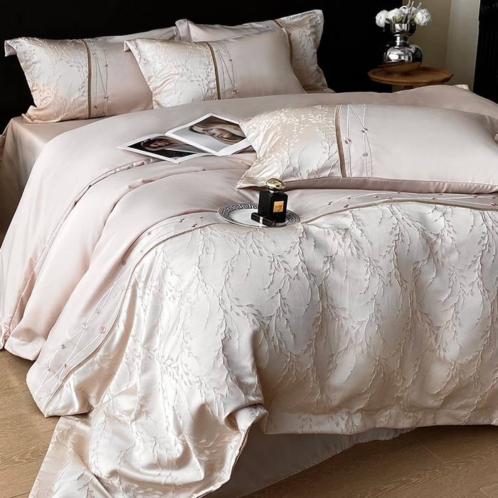 91家纺网 家纺一手货源 找家纺 优悦生活馆 2025新款冰丝浮雕绣花四件套 浪漫星河-香槟