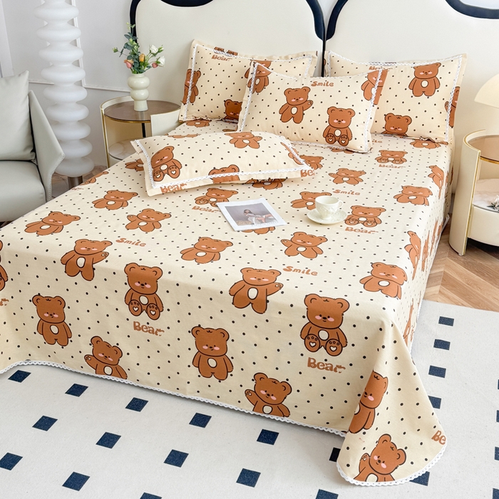 91家纺网 家纺一手货源 找家纺 仟网汇 2025全棉老粗布蕾丝花边三件套（无纺布手提包装） 波点萌熊