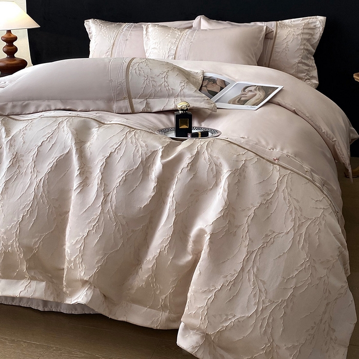 91家纺网 家纺一手货源 找家纺 优悦生活馆 2025新款冰丝浮雕绣花四件套 浪漫星河-香槟