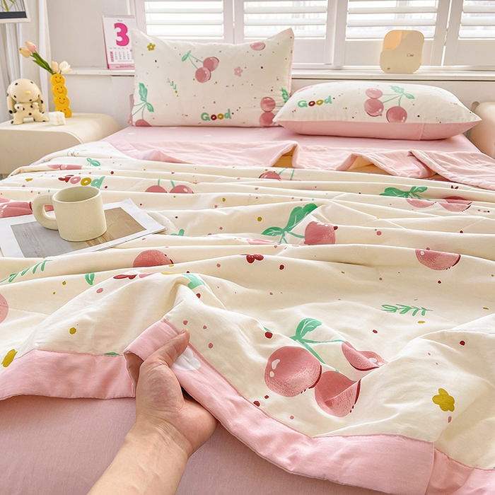 91家纺网 家纺一手货源 找家纺 思雅庭 2025新款里外全棉夏被新疆棉花夏凉被空调被 甜蜜樱桃