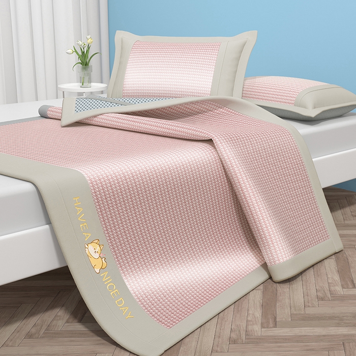 91家纺网 家纺一手货源 找家纺 绒艺席业 2025新款A类抗菌冰丝凉席系列-柯基款 粉色