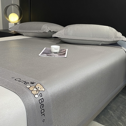 91家纺网 家纺一手货源 找家纺 （总）莱米家纺 2025新款加厚凉感绣花冰藤席