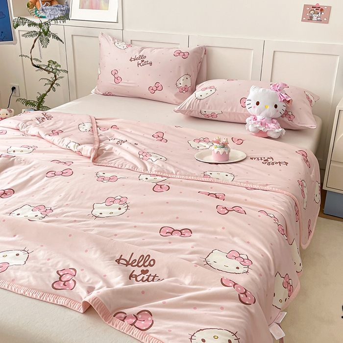 91家纺网 家纺一手货源 找家纺 金爱家2025新款A类三丽鸥正版授权高品质牛奶丝软糯针织棉大豆夏被系列详情 针织棉三丽鸥-爱心美少女kitty