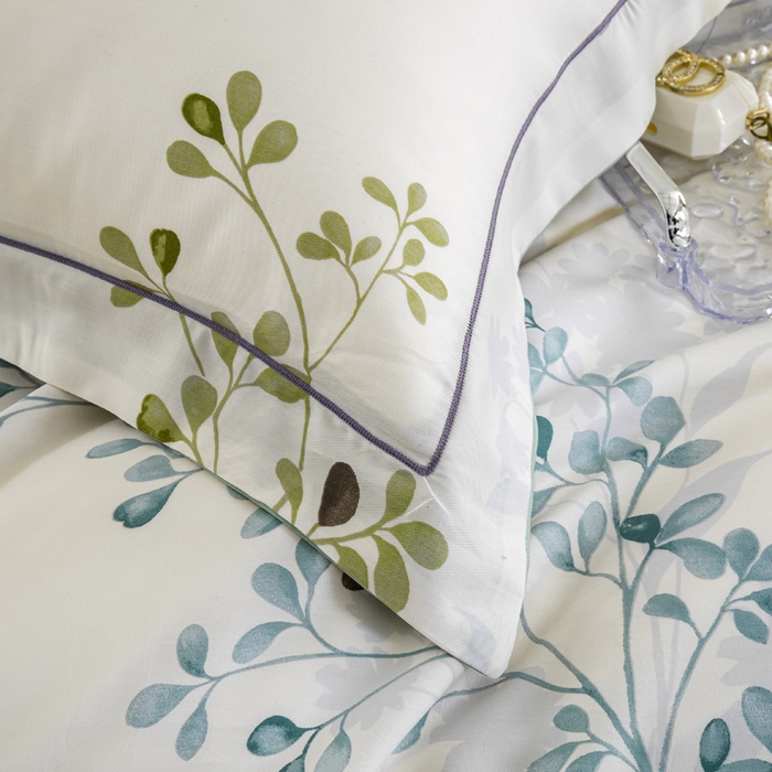 91家纺网 家纺一手货源 找家纺 帅露家纺 2025新款50S莱赛尔天丝印花四件套 娇花弄影