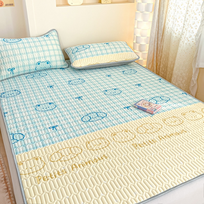 91家纺网 家纺一手货源 找家纺 柒月家居 2025新款小清新乳胶凉席 好伙伴