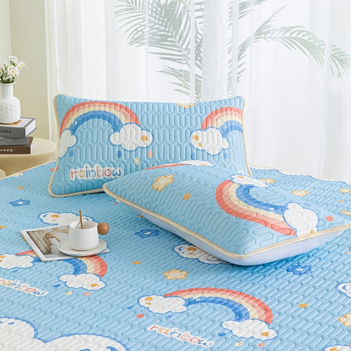 91家纺网 家纺一手货源 找家纺 美丽折2025新品6mm厚天然乳胶凉席三件套 大版印花卡通乳胶凉席平铺款 彩虹之恋