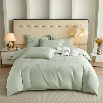 91家纺网 家纺一手货源 找家纺 （总）佳宇轩 2025爆款水洗棉五彩刺绣四件套简约轻奢织带绣花床单床笠被罩4件套-蜜羽