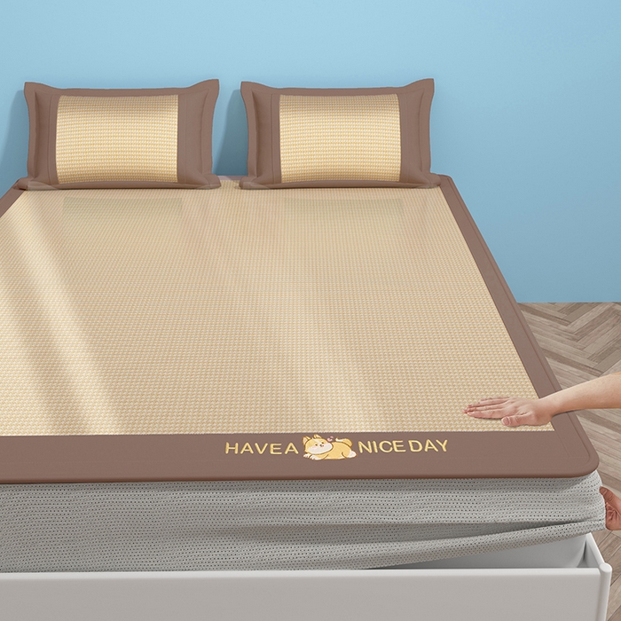 91家纺网 家纺一手货源 找家纺 绒艺席业 2025新款A类抗菌冰丝凉席系列-柯基款 黄色