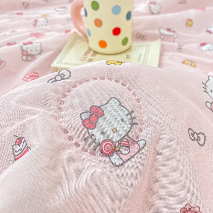 91家纺网 家纺一手货源 找家纺 顺顺家纺 2025新款凉感丝印花夏被空调被 少女凯蒂