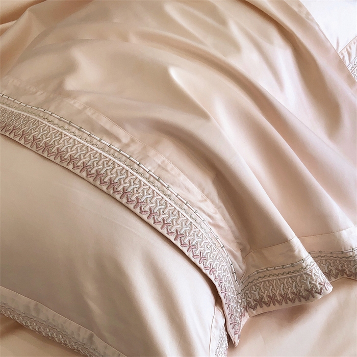 91家纺网 家纺一手货源 找家纺 保罗圣迪奥 2025新款50双股全棉长绒棉四件套-艾瑟琳系列 艾瑟琳-樱花粉