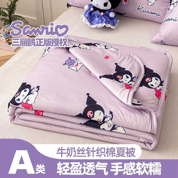 91家纺网 家纺一手货源 找家纺 金爱家2025新款A类三丽鸥正版授权高品质牛奶丝软糯针织棉大豆夏被系列详情 针织棉三丽鸥-紫色梦幻库洛米