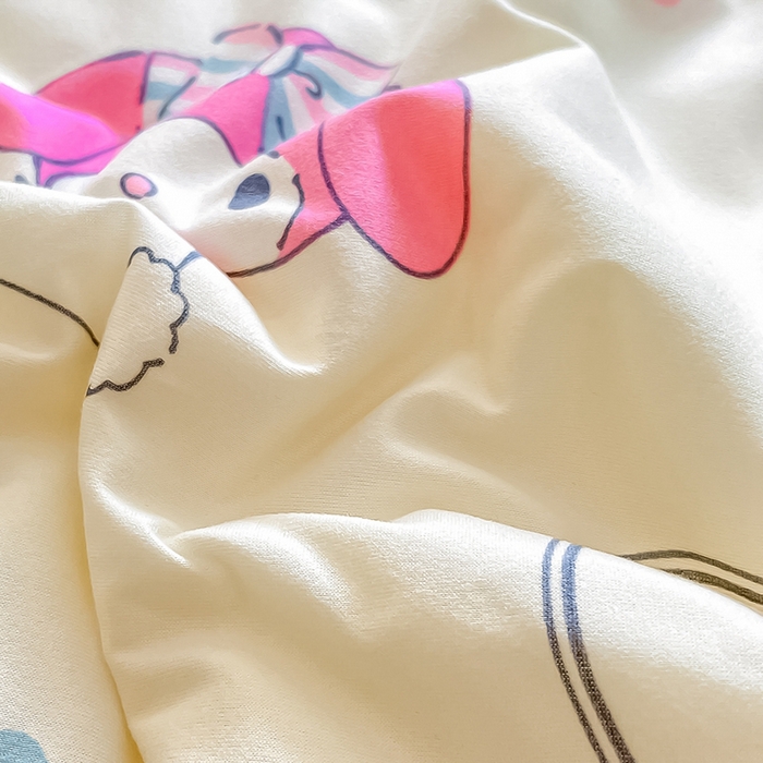 91家纺网 家纺一手货源 找家纺 金爱家2025新款A类三丽鸥正版授权高品质牛奶丝软糯针织棉大豆夏被系列详情 针织棉三丽鸥-蝴蝶结樱桃美乐蒂