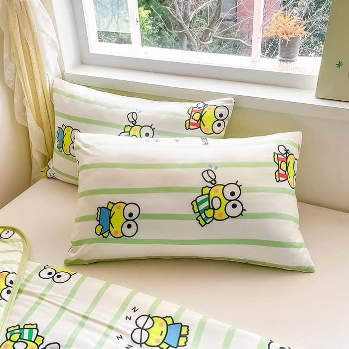 91家纺网 家纺一手货源 找家纺 金爱家2025新款A类三丽鸥正版授权高品质牛奶丝软糯针织棉大豆夏被系列详情 针织棉三丽鸥-夏日大眼蛙