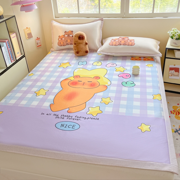 91家纺网 家纺一手货源 找家纺 博雅 2025新款独家版权A类大版数码印花1200D冰丝凉席 星星卡皮巴拉