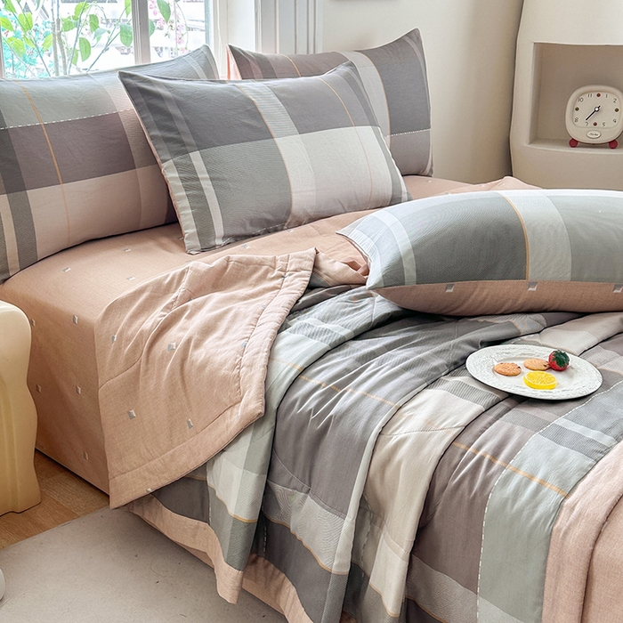 91家纺网 家纺一手货源 找家纺 瑜珠家纺 2025新款里外全棉棉花夏被 费城时光