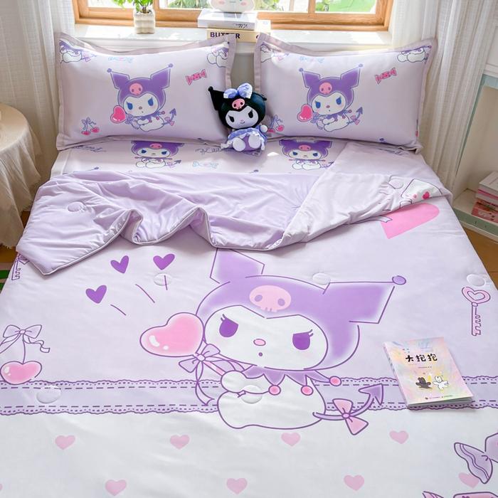 91家纺网 家纺一手货源 找家纺 博雅 2025新款 三丽鸥凉感丝夏被冰丝凉席组合四件套 气球库洛米