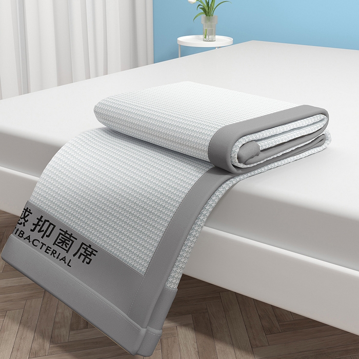 91家纺网 家纺一手货源 找家纺 绒艺席业 2025新款A类抗菌冰丝凉席系列-冰感抑菌席 灰色