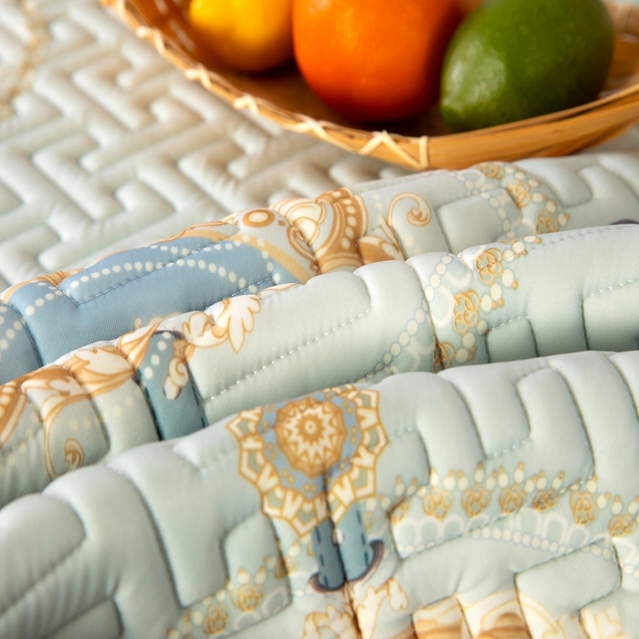 91家纺网 家纺一手货源 找家纺 美丽折2025夏季新品高端加厚全冰丝生物基乳胶凉席三件套 水洗天然乳胶凉席 富贵华庭绿