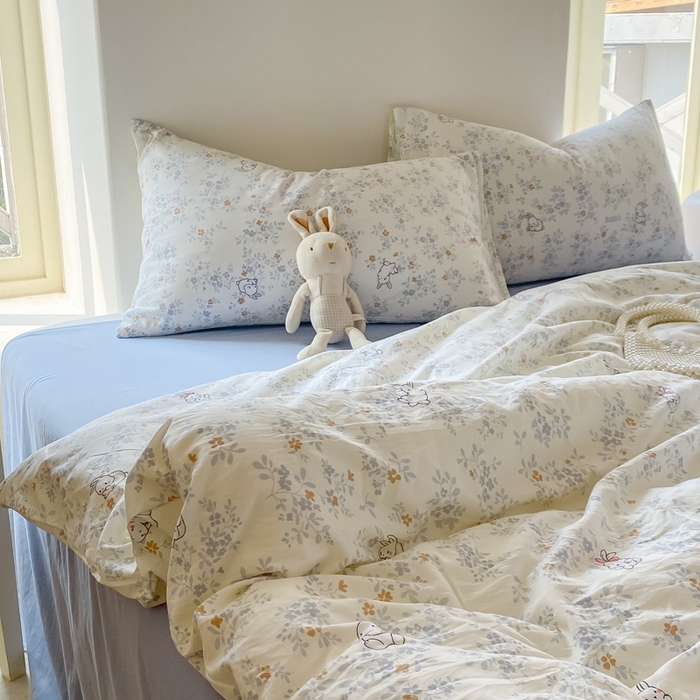 91家纺网 家纺一手货源 找家纺 【提供买家秀】2025直播云感皱皱棉四件套水洗棉简约风小碎花被套床笠三件套-叠拍图 繁花兔