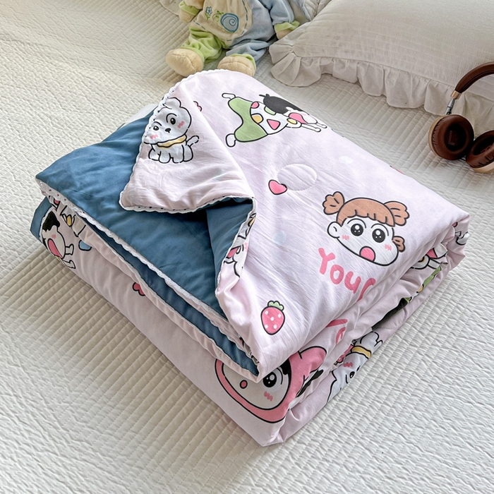 91家纺网 家纺一手货源 找家纺 妖妖家纺 2025新款超柔双层纱糯糯针织棉夏凉被 开心小新