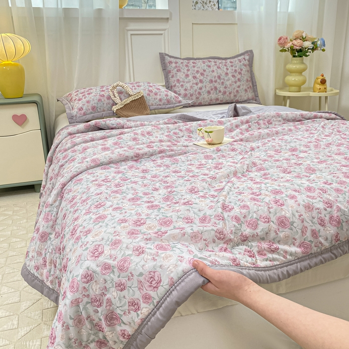 91家纺网 家纺一手货源 找家纺 顺顺家纺 2025新款凉感丝印花夏被空调被 夏夜花语