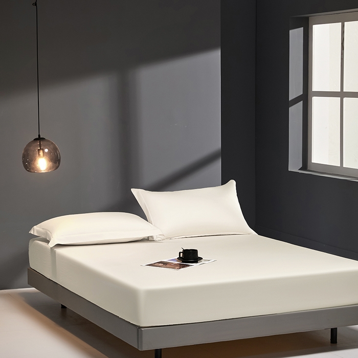 91家纺网 家纺一手货源 找家纺 秀色2025新款高端纯棉床笠单件全棉全包床套三件套100s新疆长绒棉酒店床垫保护套 梦易-皓月白