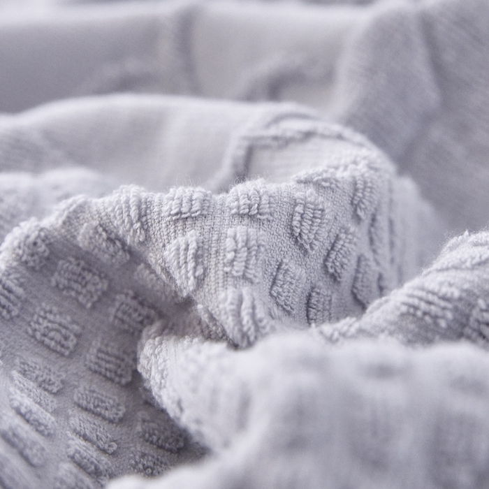 91家纺网 家纺一手货源 找家纺 爱港家纺 2025新款上海专版老式怀旧全棉A类纱布毛巾被 茶花-灰