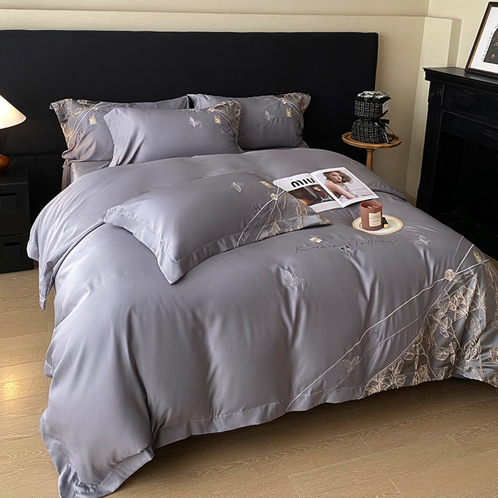 91家纺网 家纺一手货源 找家纺 优悦生活馆 2025新款冰丝浮雕绣花四件套 幽兰轻舞-深灰