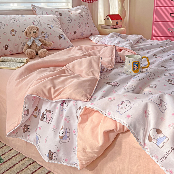 91家纺网 家纺一手货源 找家纺 妖妖家纺 2025新款超柔双层纱糯糯针织棉夏凉被四件套 狗狗乐园