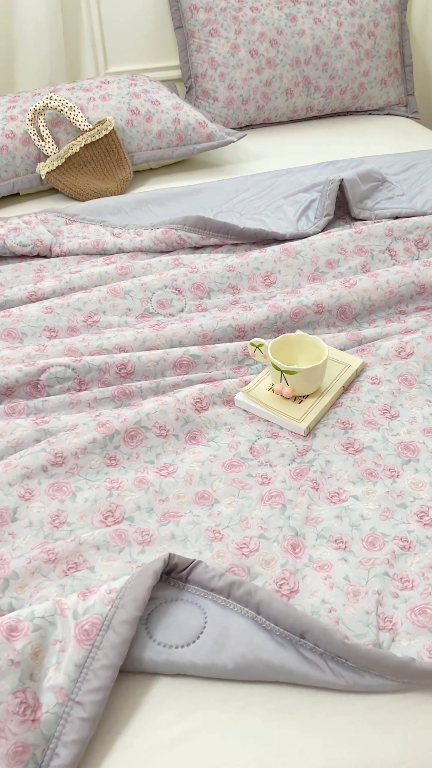 91家纺网 家纺一手货源 找家纺 顺顺家纺 2025新款凉感丝印花夏被空调被 夏夜花语