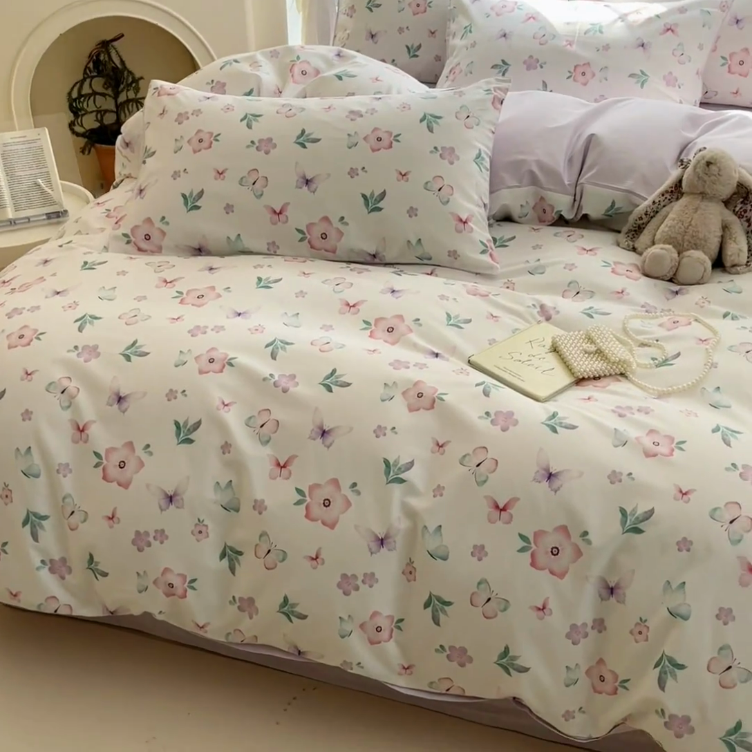 91家纺网 家纺一手货源 找家纺 仔仔熊 2025新款全棉印花系列被套 水彩蝴蝶花