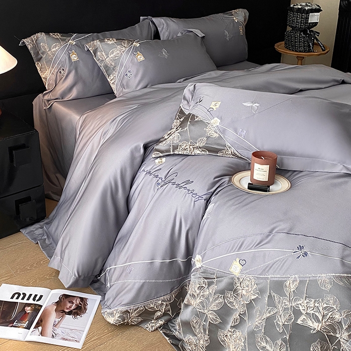 91家纺网 家纺一手货源 找家纺 优悦生活馆 2025新款冰丝浮雕绣花四件套 幽兰轻舞-深灰