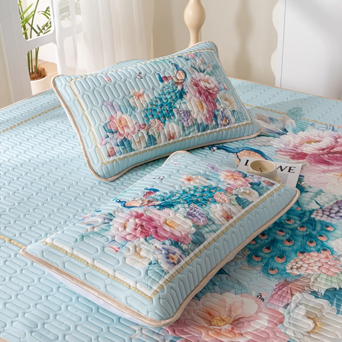 91家纺网 家纺一手货源 找家纺 美丽折2025新品6mm厚天然乳胶凉席三件套 大版印花卡通乳胶凉席平铺款 雀舞轻扬