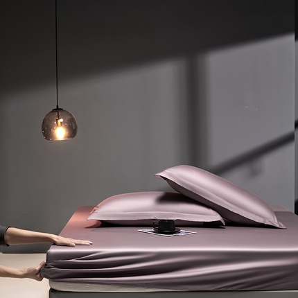 91家纺网 家纺一手货源 找家纺 秀色2025新款高端纯棉床笠单件全棉全包床套三件套100s新疆长绒棉酒店床垫保护套 梦易-粉末白