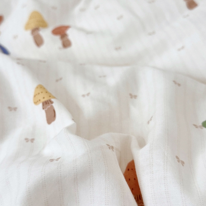 91家纺网 家纺一手货源 找家纺 2025新款全棉26℃有氧双层纱幼儿园多件套 花园小兔