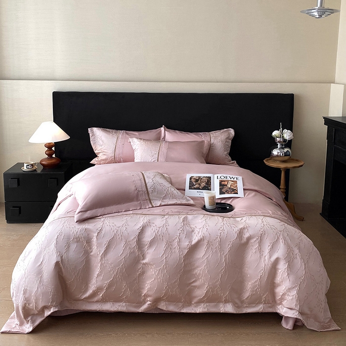 91家纺网 家纺一手货源 找家纺 优悦生活馆 2025新款冰丝浮雕绣花四件套 浪漫星河-豆沙