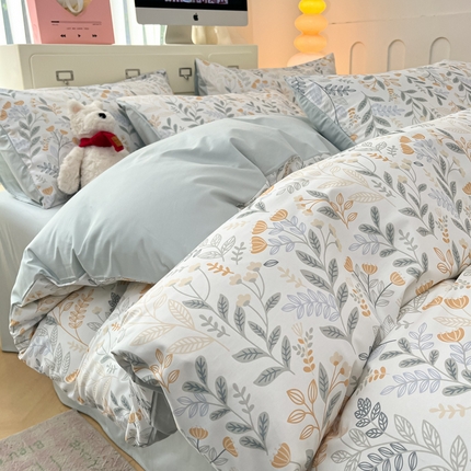 91家纺网 家纺一手货源 找家纺 仔仔熊 2025新款全棉印花系列被套 叶知夏