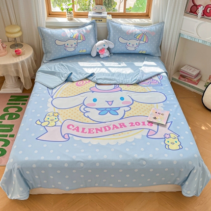 91家纺网 家纺一手货源 找家纺 博雅 2025新款 三丽鸥凉感丝夏被冰丝凉席组合四件套 欢乐玉桂狗