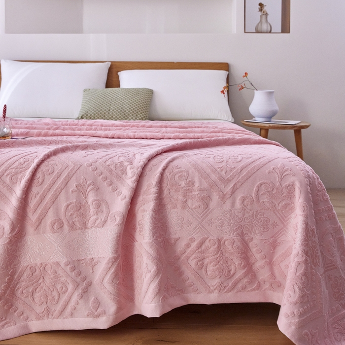 91家纺网 家纺一手货源 找家纺 爱港家纺 2025新款上海专版老式怀旧全棉A类纱布毛巾被 古韵-粉