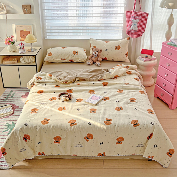 91家纺网 家纺一手货源 找家纺 妖妖家纺 2025新款超柔双层纱糯糯针织棉夏凉被四件套 呆萌泰迪