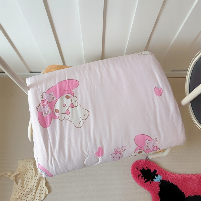 91家纺网 家纺一手货源 找家纺 （总）兜米家居 2025夏季新品三丽鸥深睡双感针织凉感空调被夏被