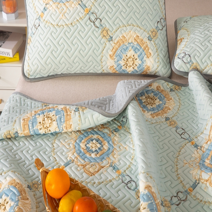 91家纺网 家纺一手货源 找家纺 美丽折2025夏季新品高端加厚全冰丝生物基乳胶凉席三件套 水洗天然乳胶凉席 富贵华庭绿