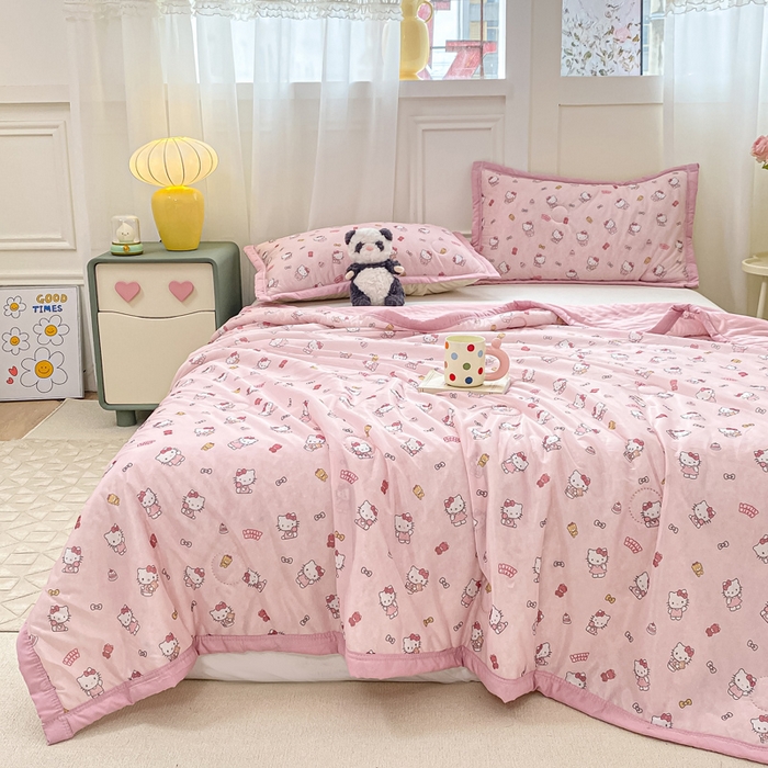 91家纺网 家纺一手货源 找家纺 顺顺家纺 2025新款凉感丝印花夏被空调被 少女凯蒂