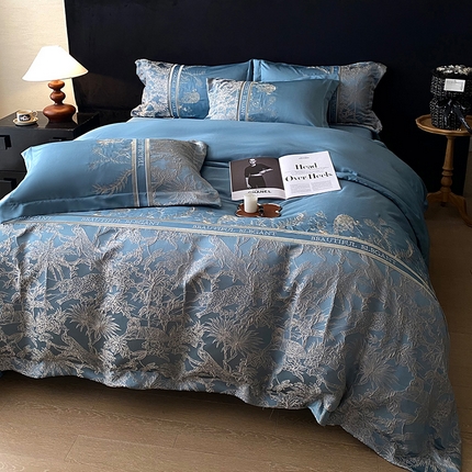 91家纺网 家纺一手货源 找家纺 优悦生活馆 2025新款冰丝浮雕绣花四件套 迷雾花园-蓝