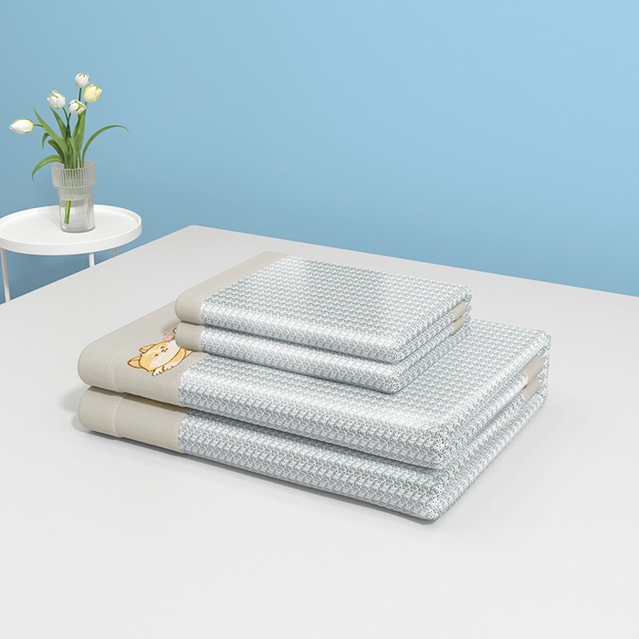 91家纺网 家纺一手货源 找家纺 绒艺席业 2025新款A类抗菌冰丝凉席系列-柯基款 灰色