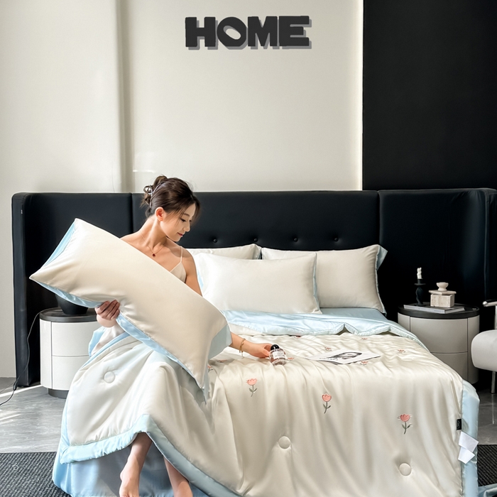 91家纺网 家纺一手货源 找家纺 满羽家纺 2025新款冰丝夏被四件套-满绣系列 郁金香-奶白兰