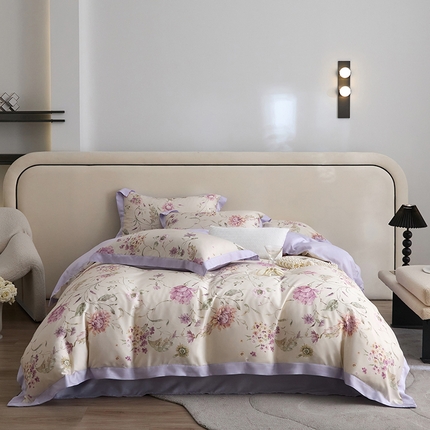 91家纺网 家纺一手货源 找家纺 （总）薏思家纺 2025新款50支莱赛尔天丝数码印花夏被+四件套（礼盒包装）