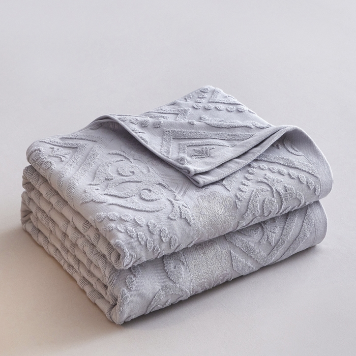 91家纺网 家纺一手货源 找家纺 爱港家纺 2025新款上海专版老式怀旧全棉A类纱布毛巾被 古韵-灰 